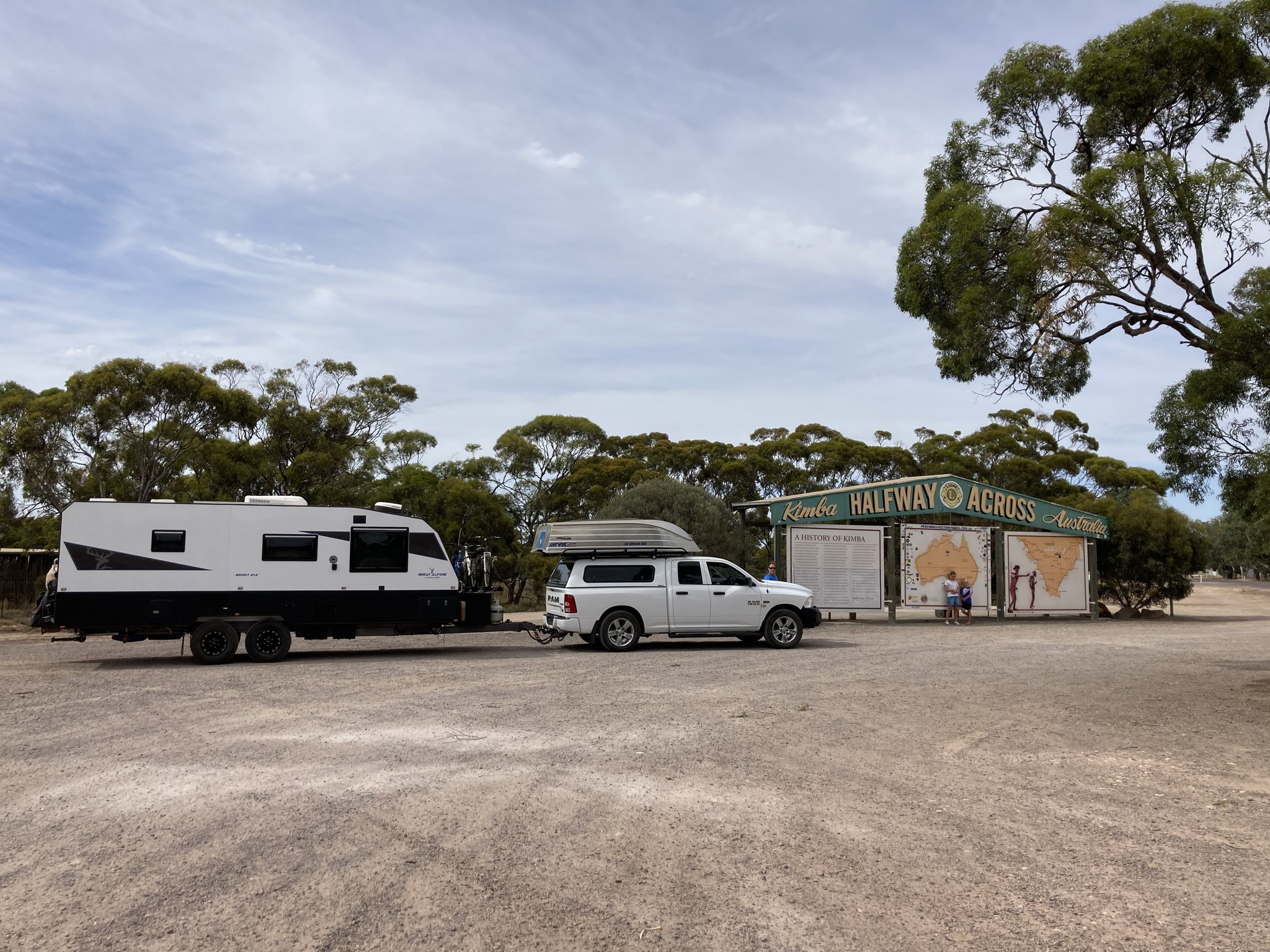 361607924_590440683289093_7286193488873601058_n